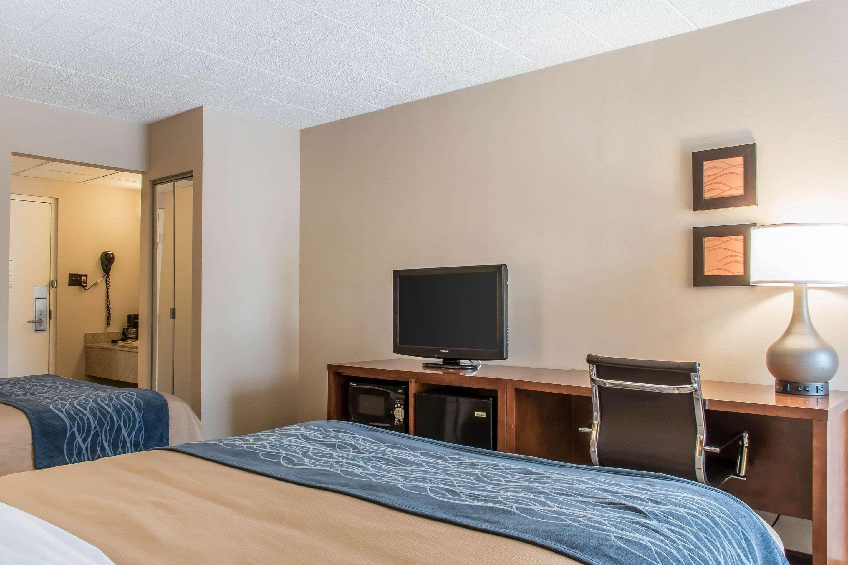 Spark By Hilton Clarks Summit Экстерьер фото