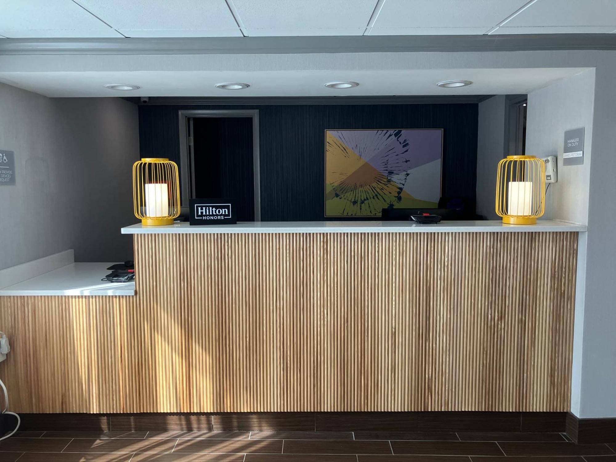 Spark By Hilton Clarks Summit Экстерьер фото