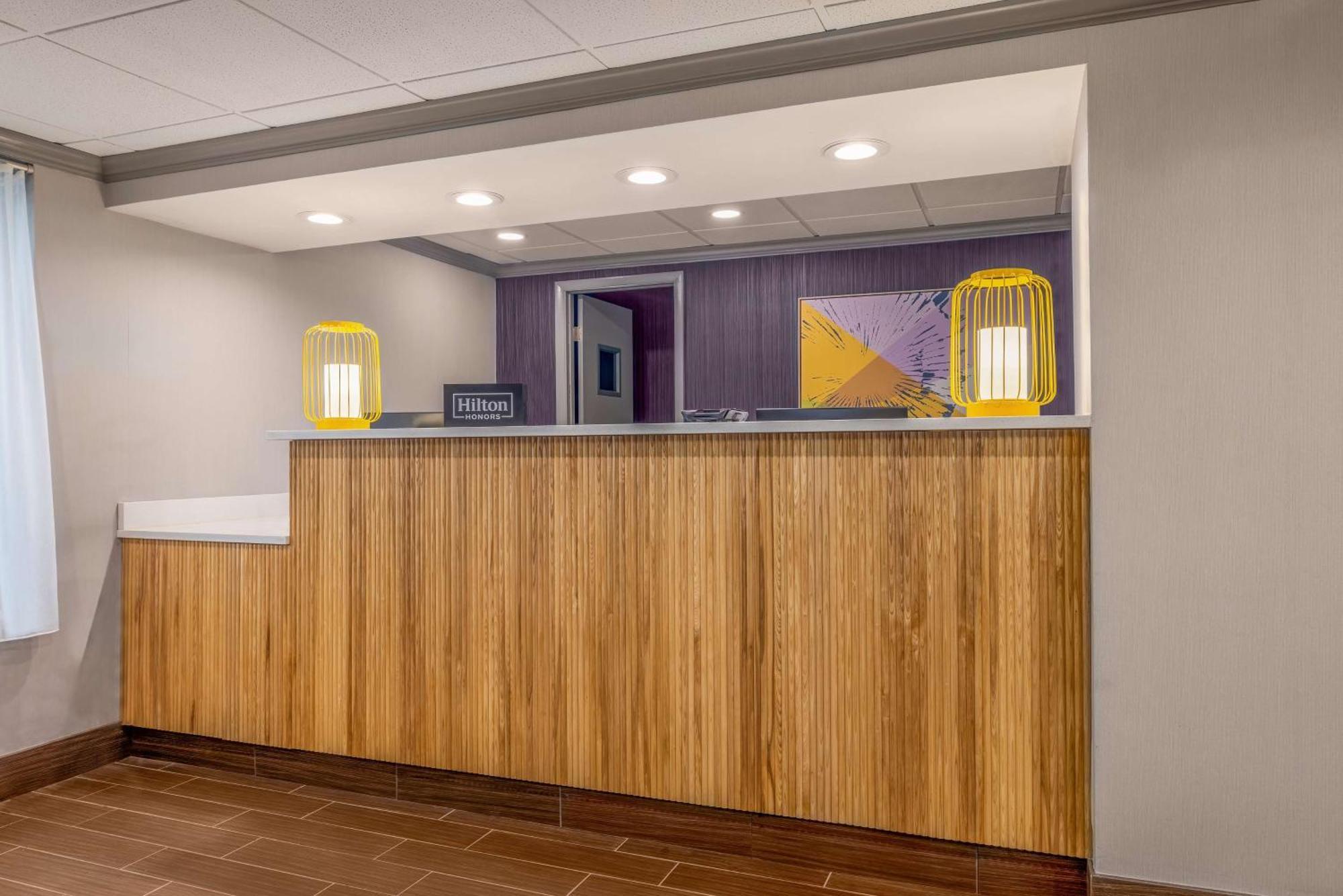 Spark By Hilton Clarks Summit Экстерьер фото